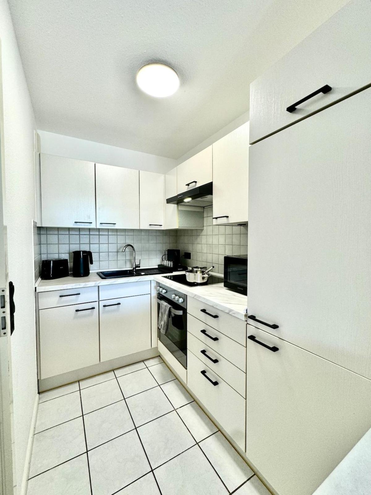 וייל אם ריין 2 Zimmer - Schweizer Grenze, Balkon, Parkplatz מראה חיצוני תמונה